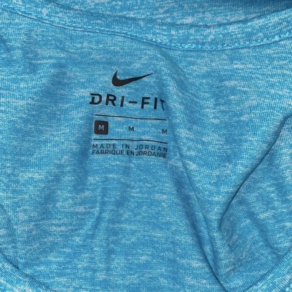Nike Dri fit turquoise tank top size medium